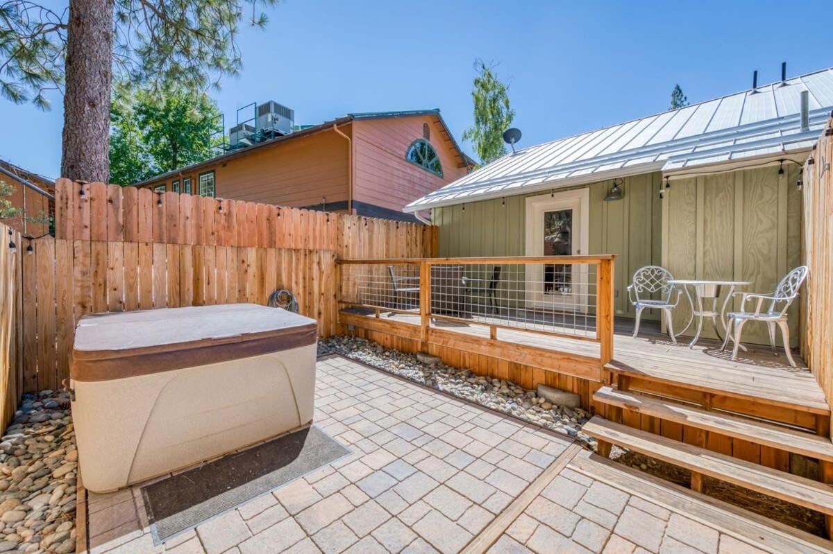 Holiday home #4 Like With Private Hot Tub *